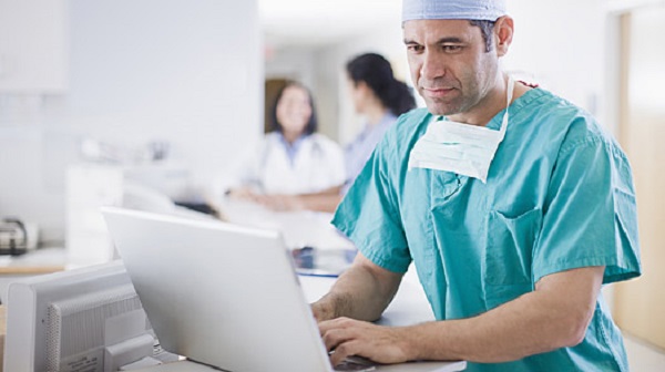 Should Your Doctor Friend You on Facebook?